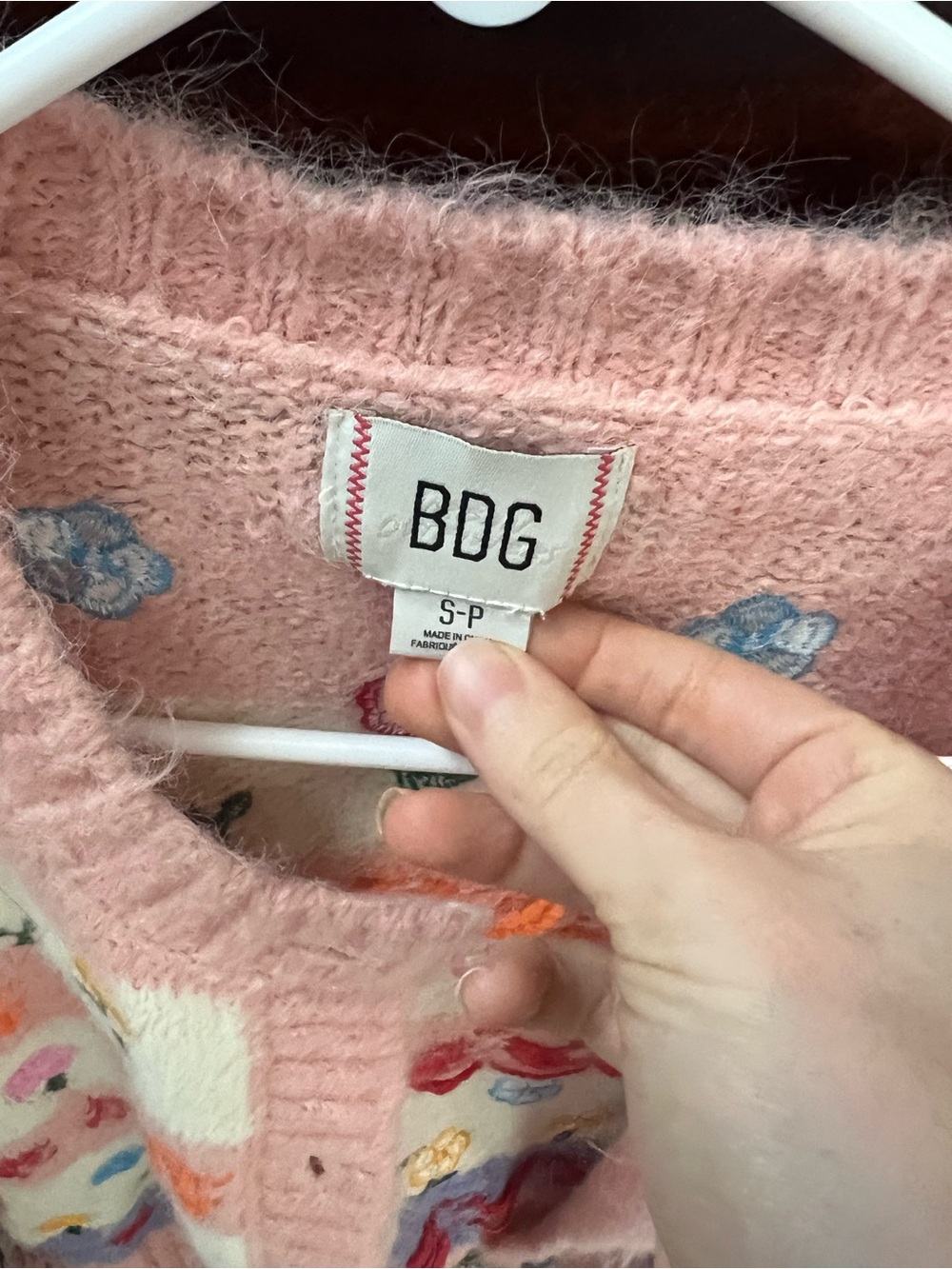 Urban Outfitters BDG Becca Floral Embroidered Brushed Knit Oversized Cardigan. - Picture 5 of 6